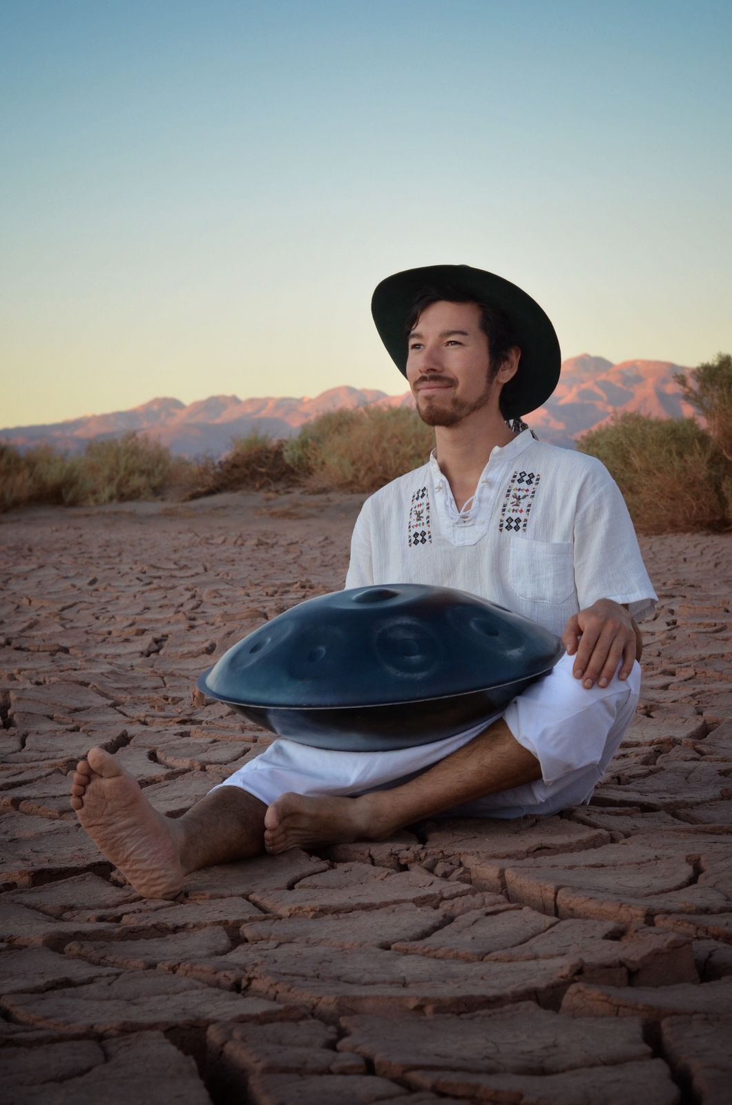 Teddy Rojas, handpan